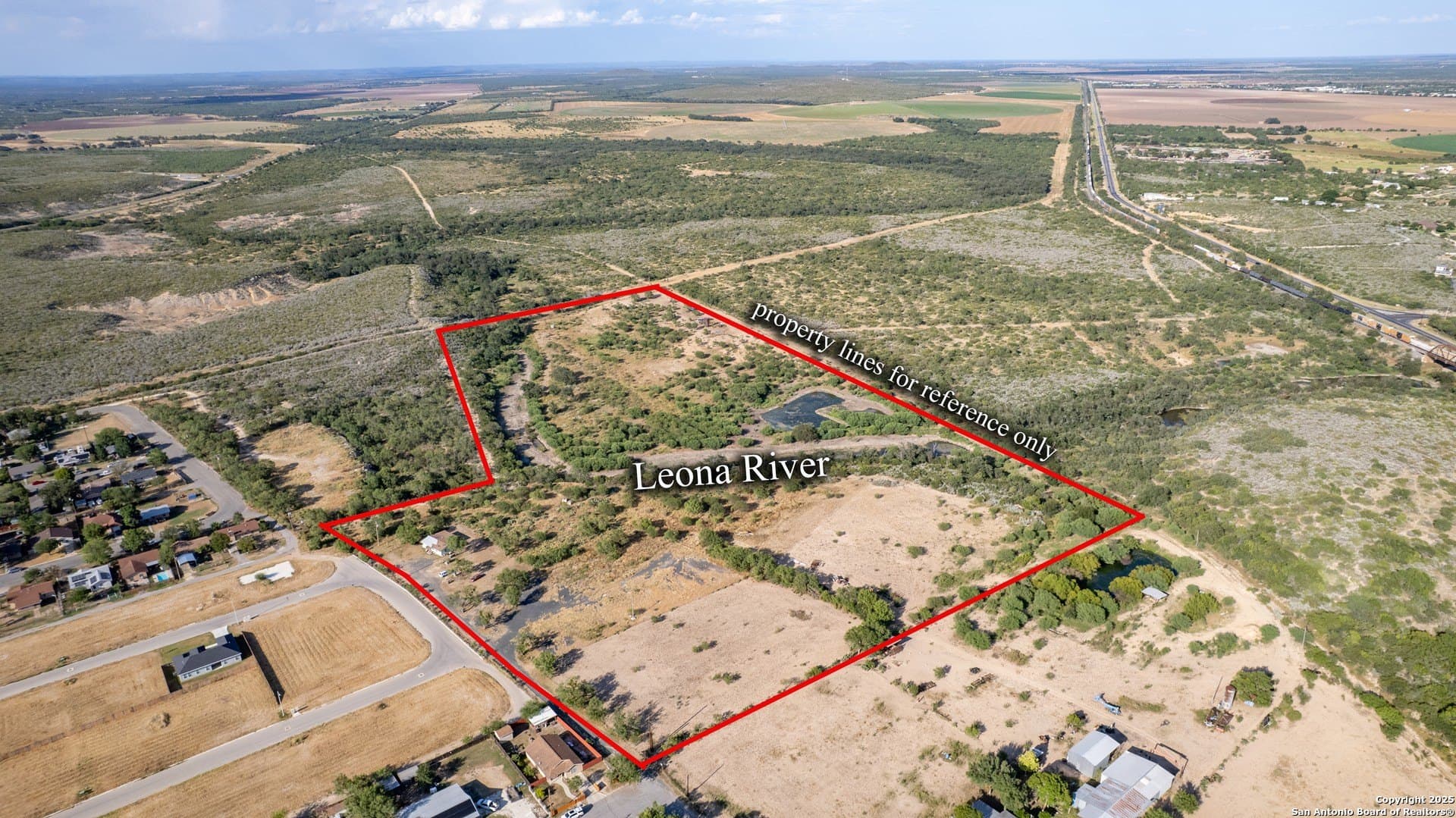 27.5 acres in Uvalde County - photo 4