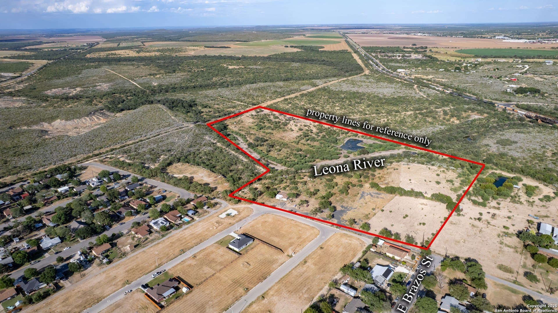 27.5 acres in Uvalde County - photo 3