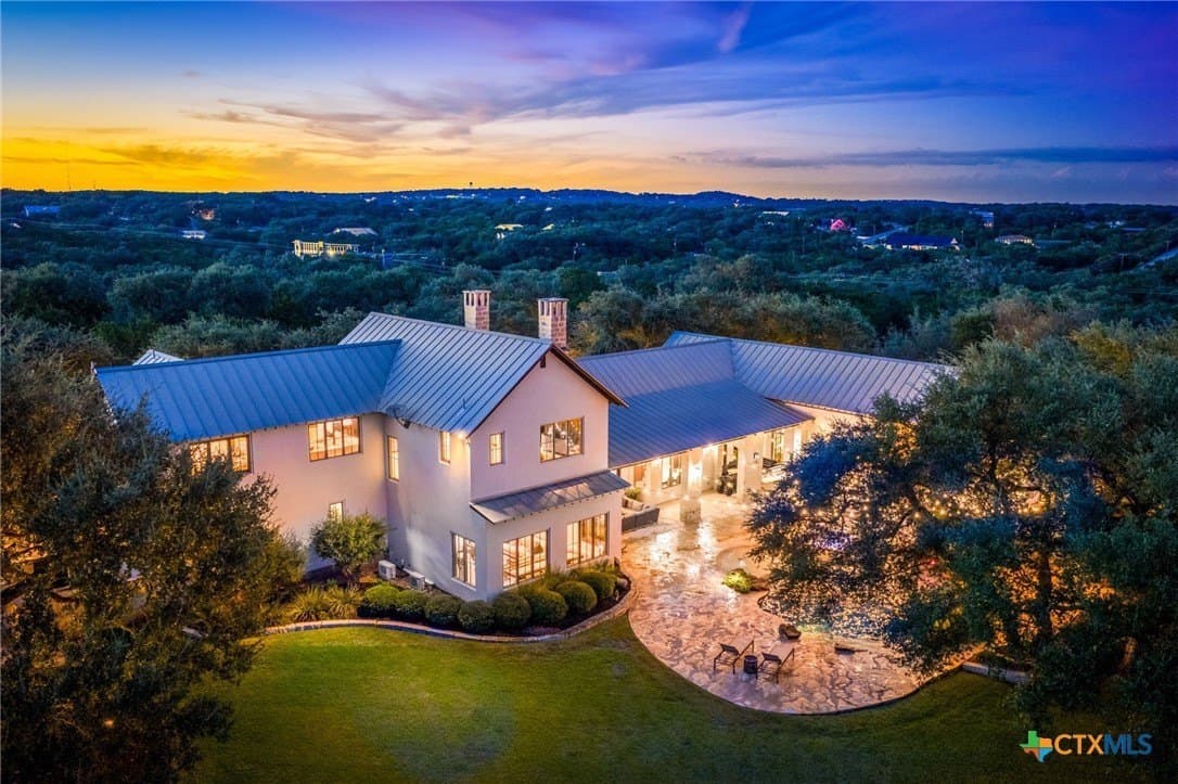 19.59 acres in Comal County - photo 2
