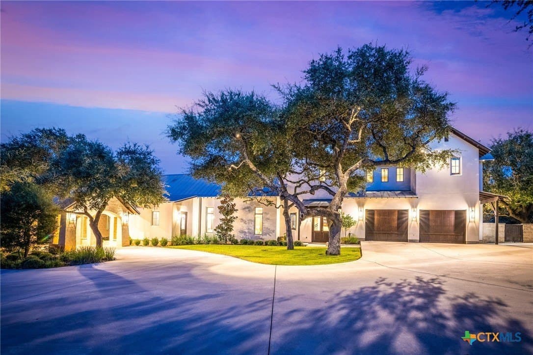 19.59 acres in Comal County - photo 4