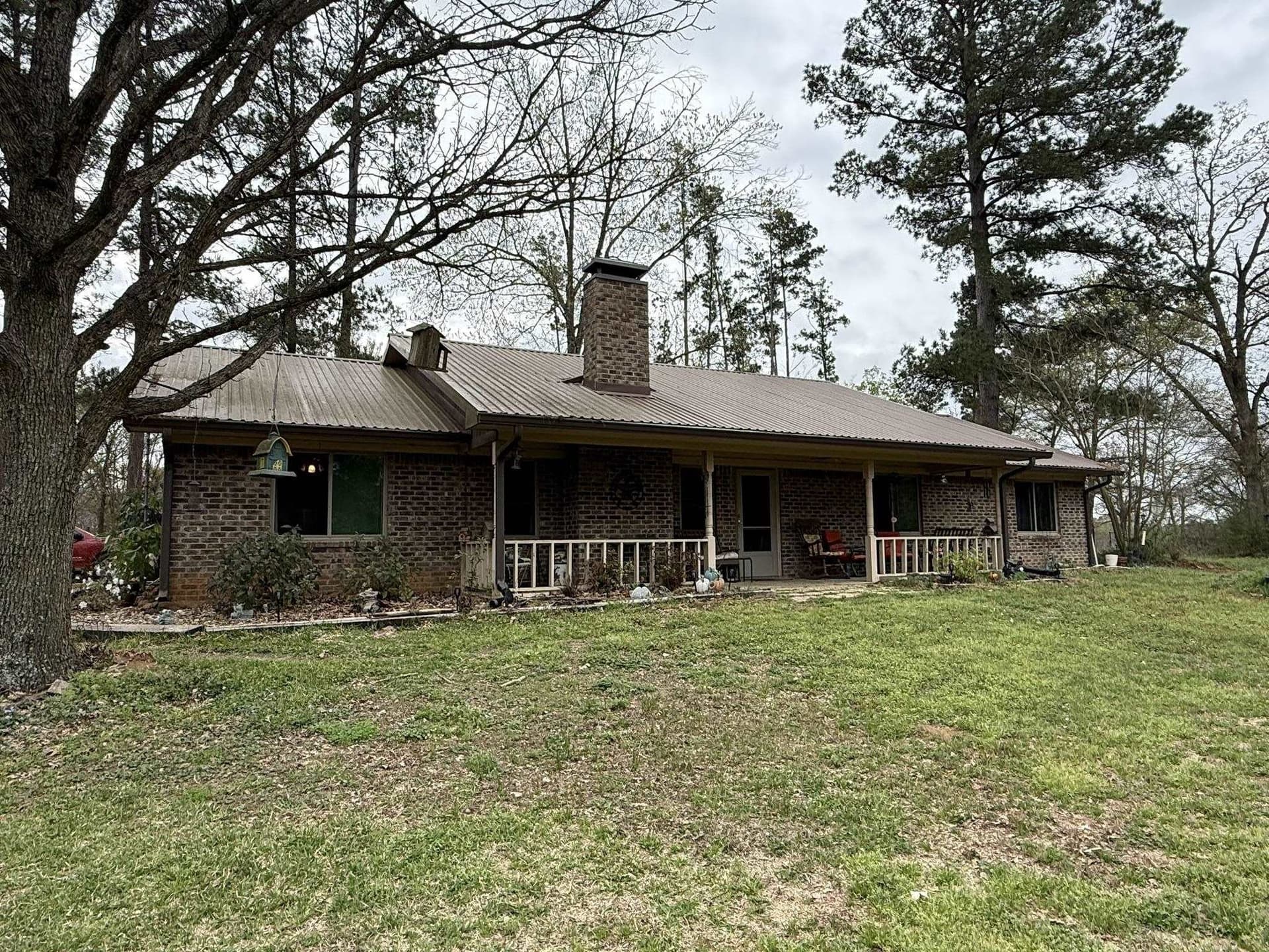 587 HEMLOCK RD