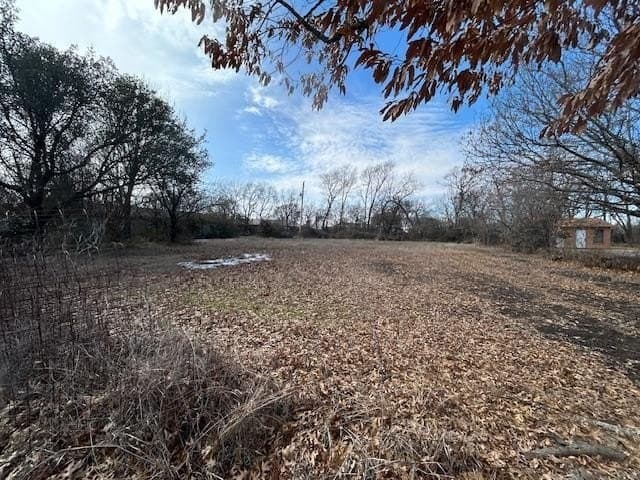 0.81 acres in Grayson County - photo 9