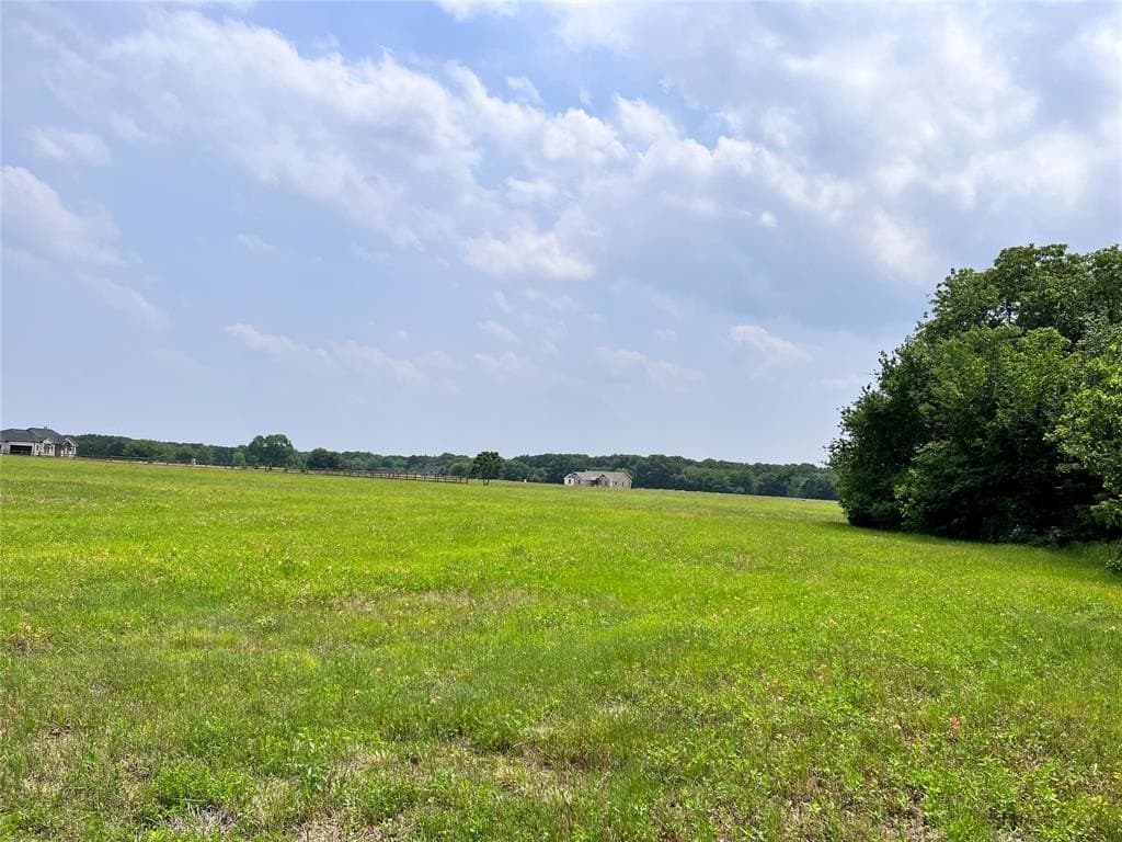 1.02 acres in Navarro County - photo 8