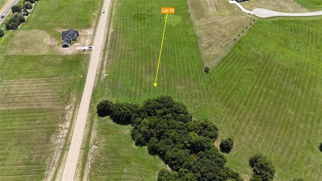 1.02 acres in Navarro County - photo 14
