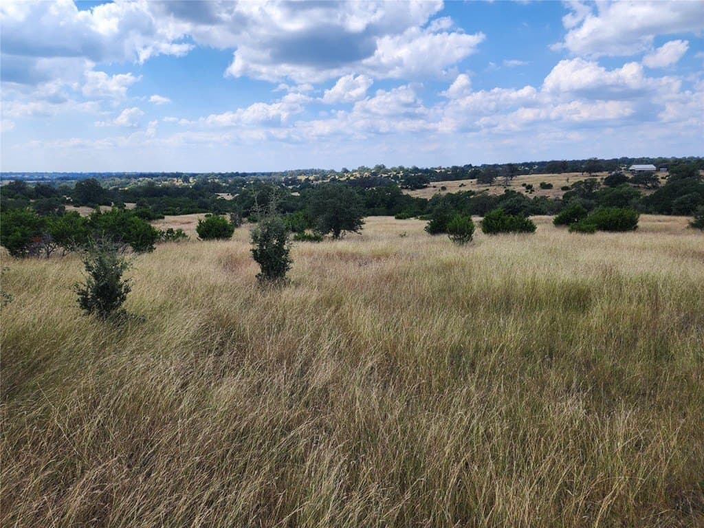 476 acres in Bandera County - photo 12