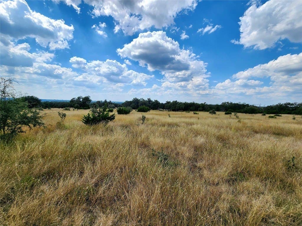 476 acres in Bandera County - photo 17