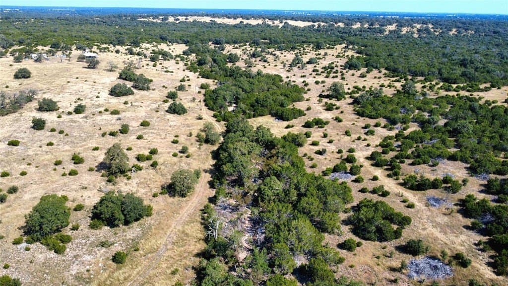 476 acres in Bandera County - photo 7