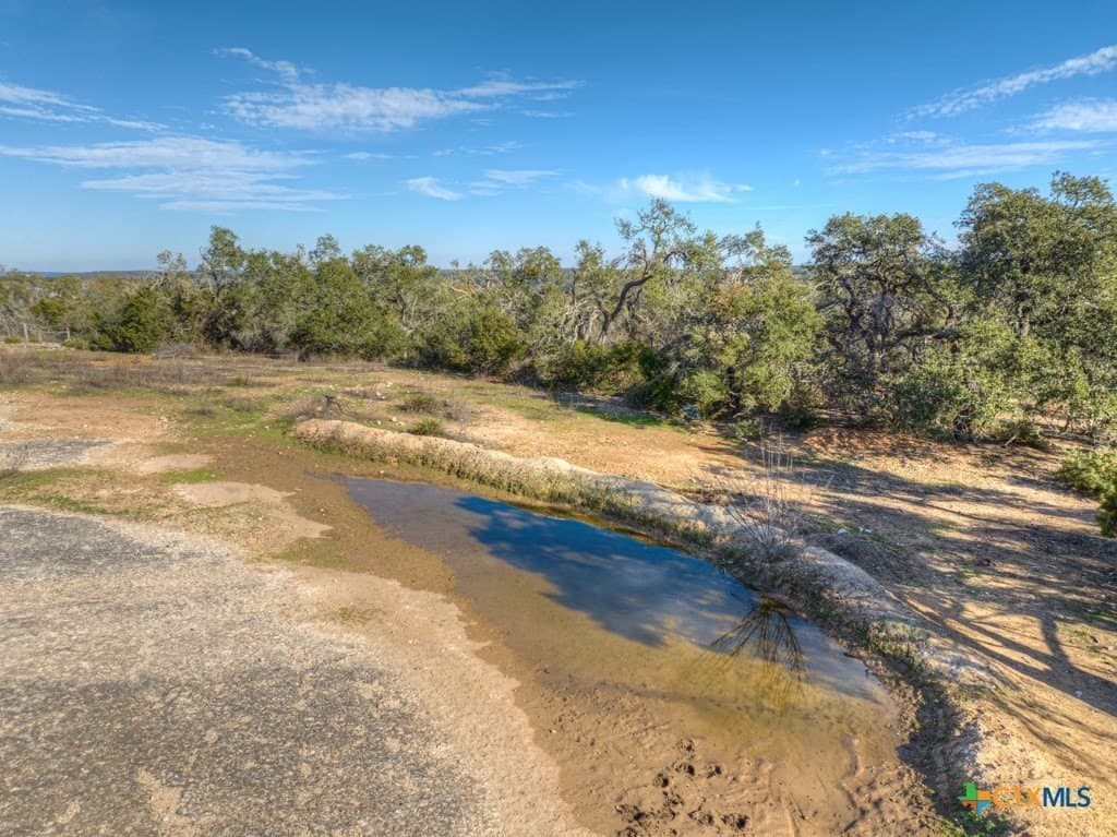 5.01 acres in Comal County - photo 11