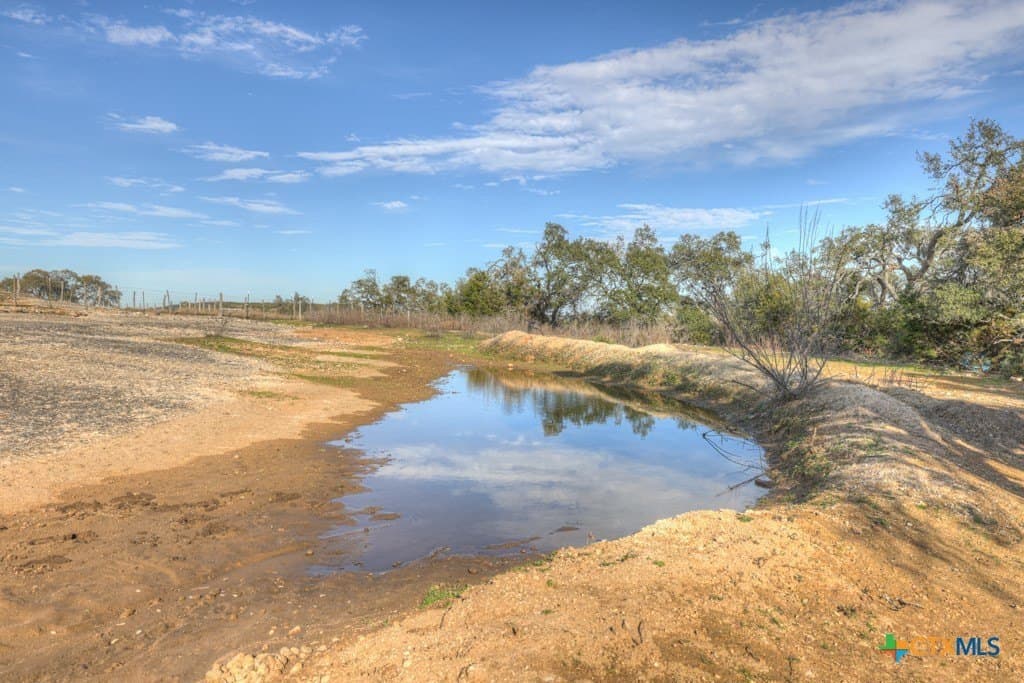 5.01 acres in Comal County - photo 12