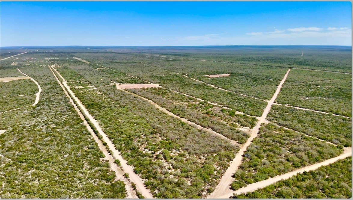 475.29 acres in Webb County - photo 9