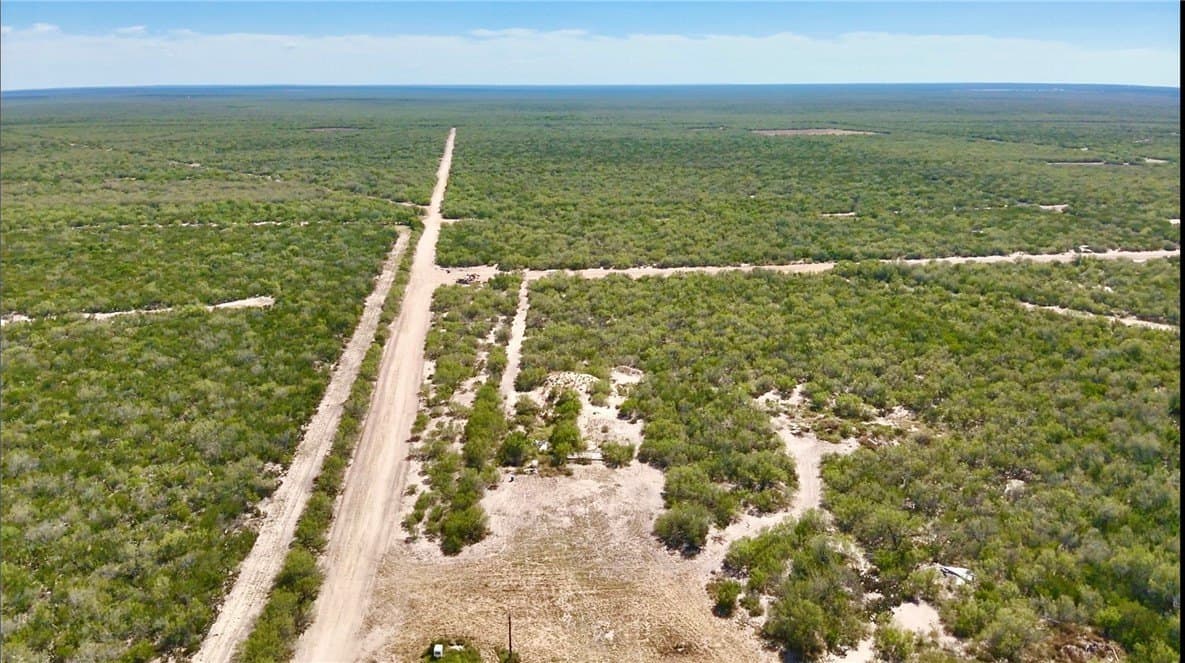 475.29 acres in Webb County - photo 7
