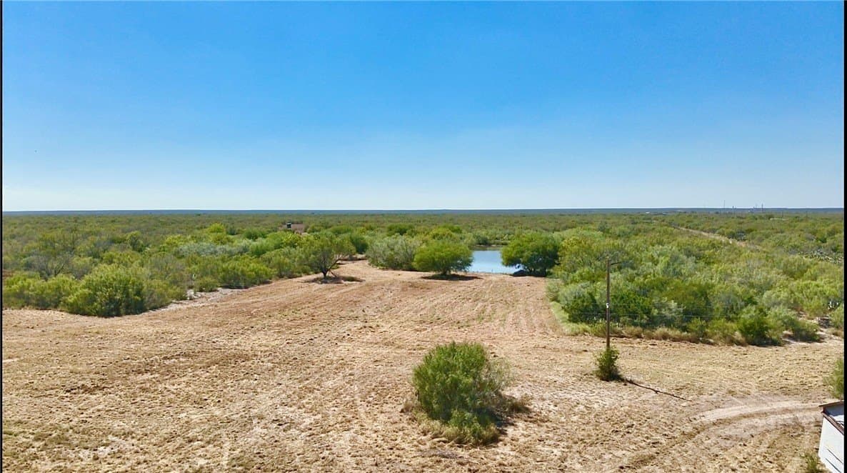 475.29 acres in Webb County - photo 5