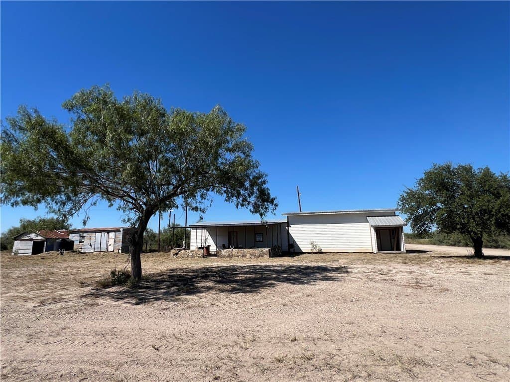 475.29 acres in Webb County - photo 19