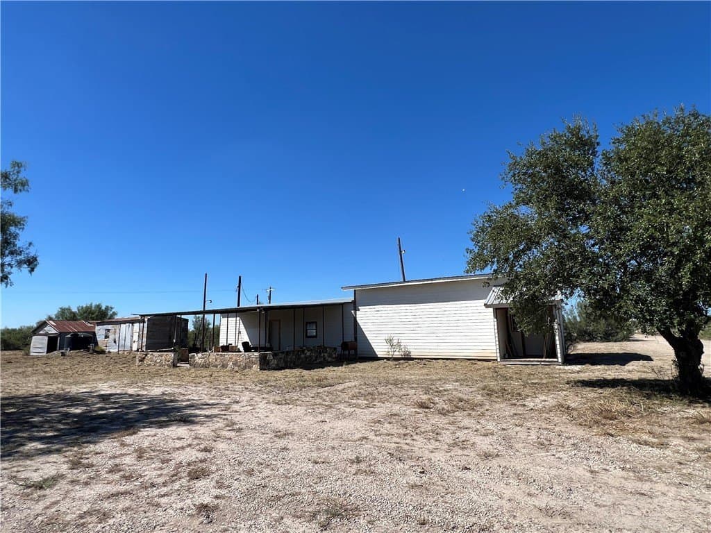 475.29 acres in Webb County - photo 18