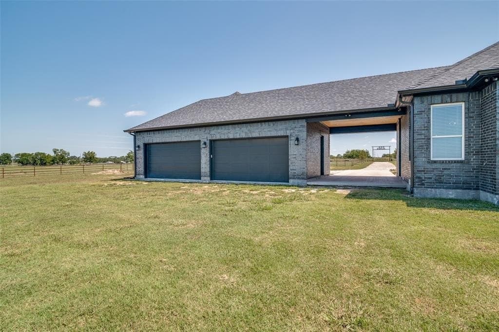 10 acres in Van Zandt County - photo 32