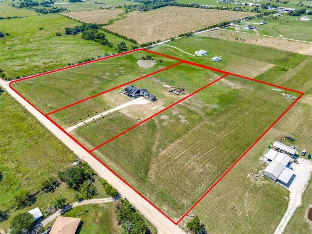 10 acres in Van Zandt County - photo 33