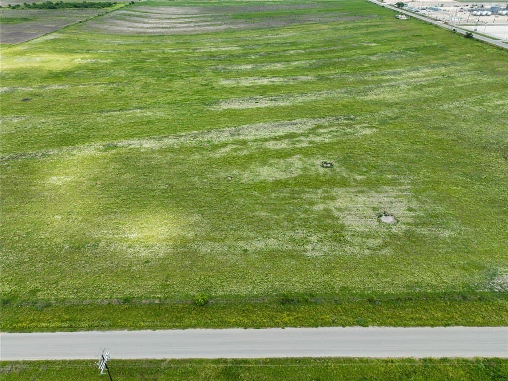 0 acres in Live Oak County - photo 4