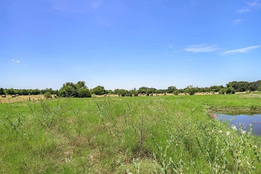 4.3 acres in Washington County - photo 2