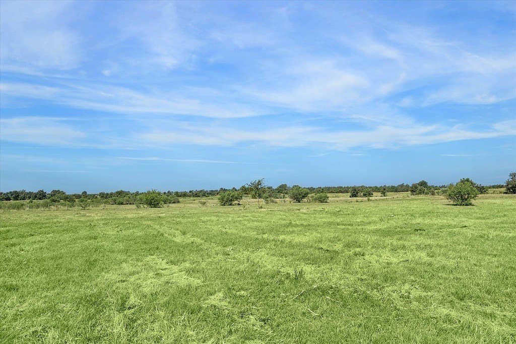 4.3 acres in Washington County - photo 6
