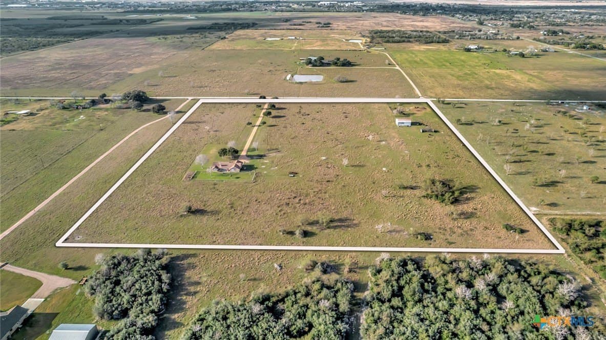 22.07 acres in Victoria County - photo 32