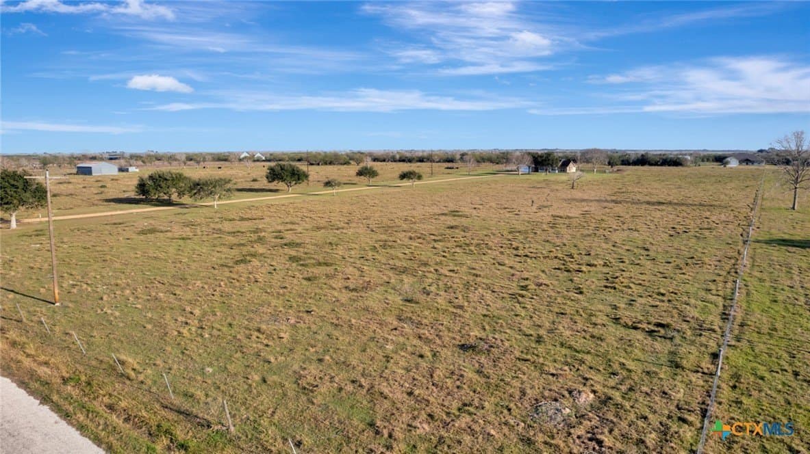 22.07 acres in Victoria County - photo 30
