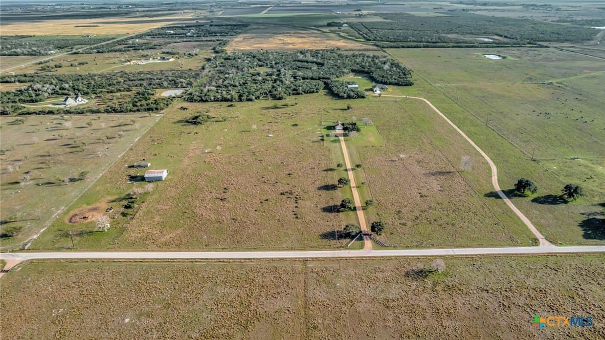 22.07 acres in Victoria County - photo 33