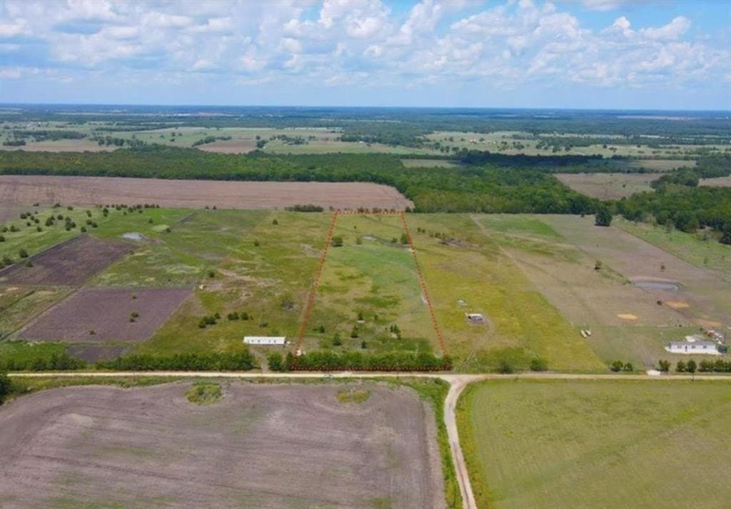 10.04 acres in Lamar County - photo 9