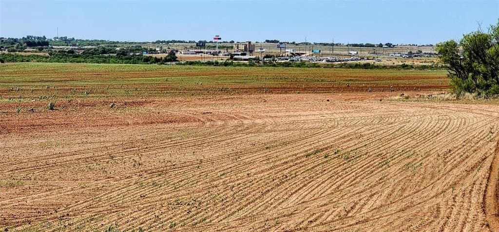 228.32 acres in Mitchell County - photo 31