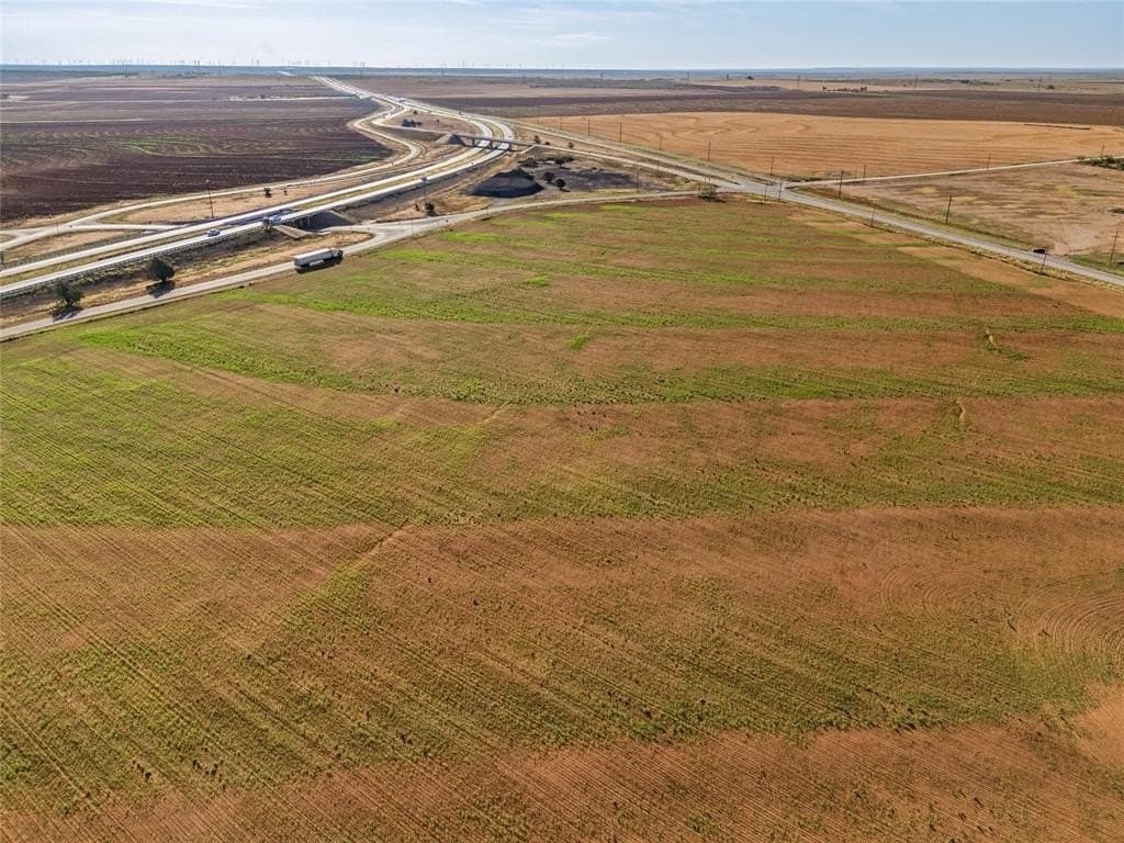 228.32 acres in Mitchell County - photo 4