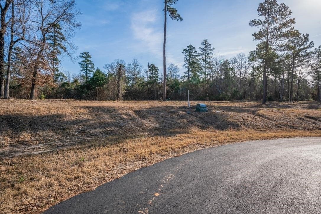 1.06 acres in Harrison County - photo 3