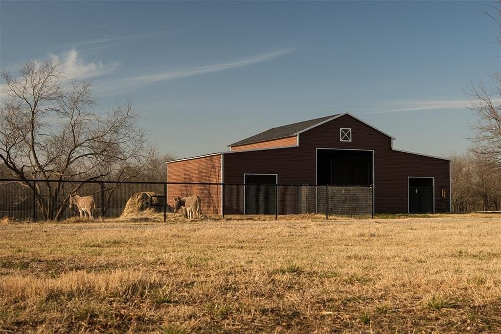 247 acres in Denton County - photo 22