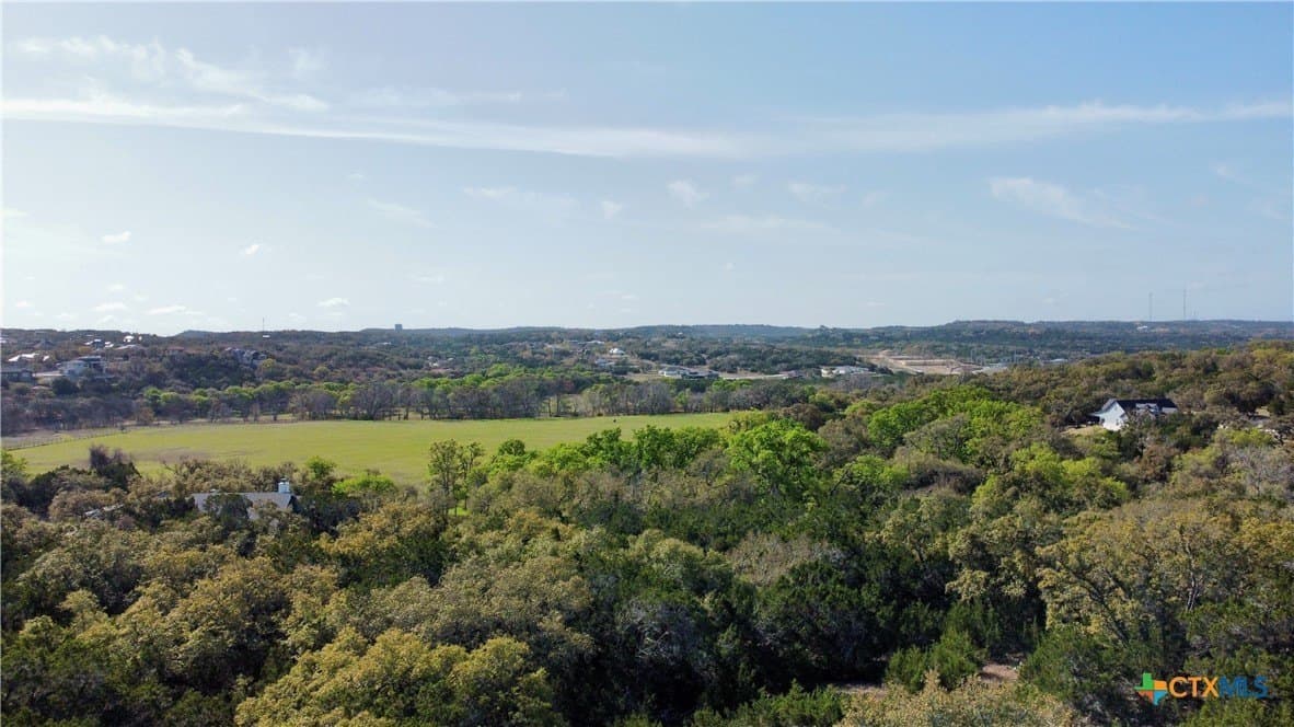 1 acres in Comal County - photo 4