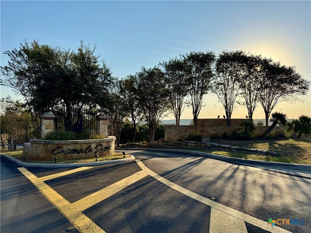 1 acres in Comal County - photo 7