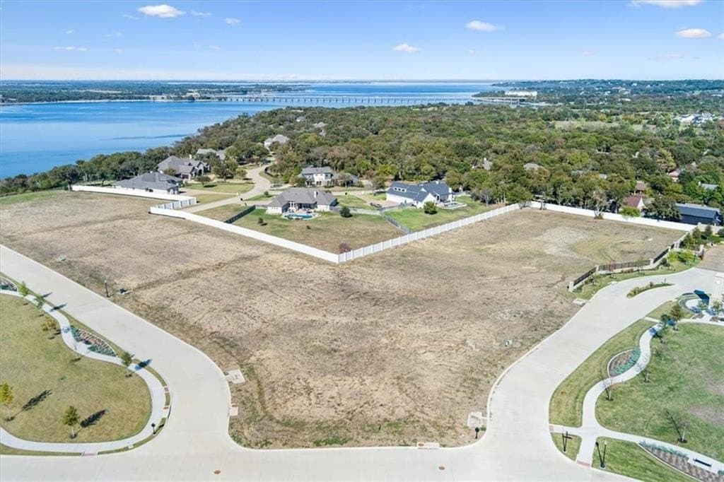 0.56 acres in McLennan County - photo 9
