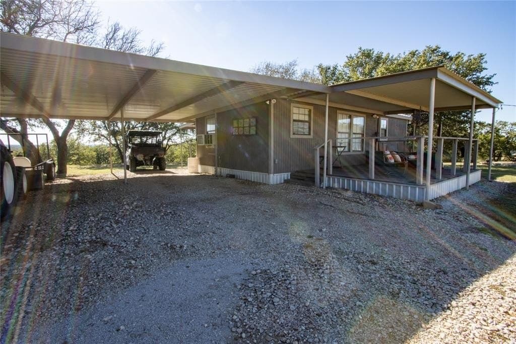 202 acres in Stephens County - photo 21