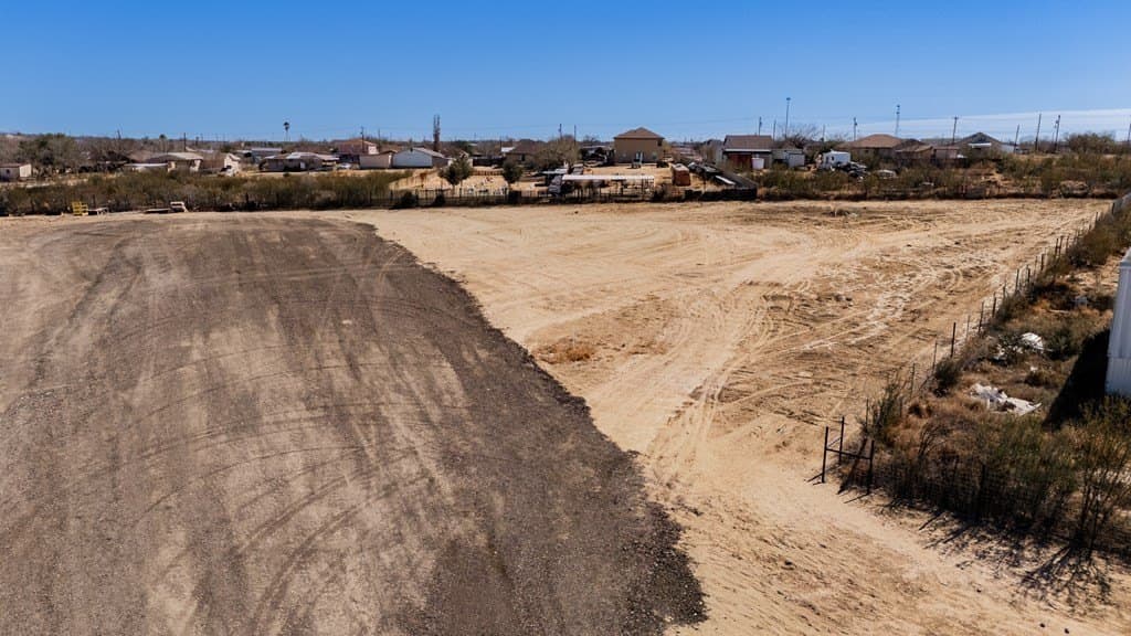 130,680 acres in Maverick County - photo 21