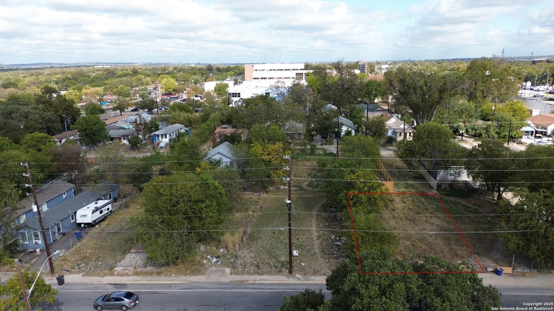 0.1 acres in Bexar County - photo 2