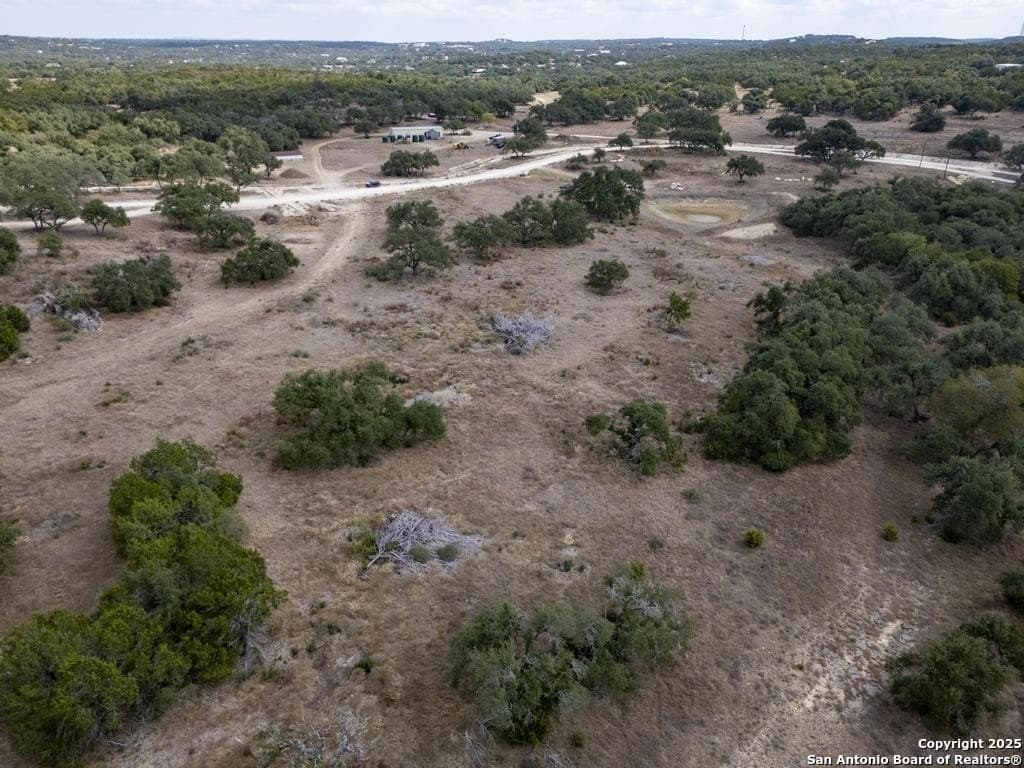 5 acres in Comal County - photo 10
