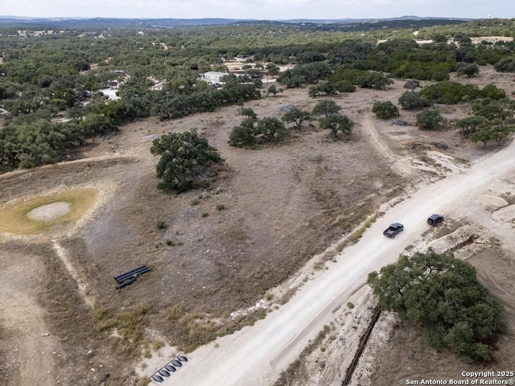 5 acres in Comal County - photo 14