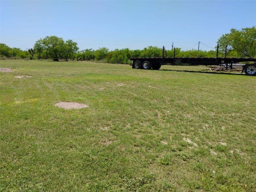 10.76 acres in Live Oak County - photo 8