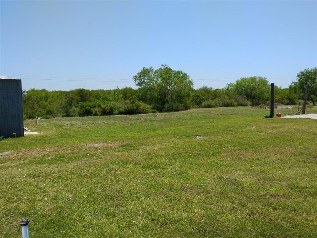 10.76 acres in Live Oak County - photo 5