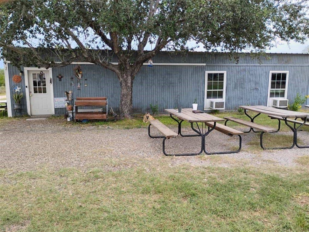 10.76 acres in Live Oak County - photo 4