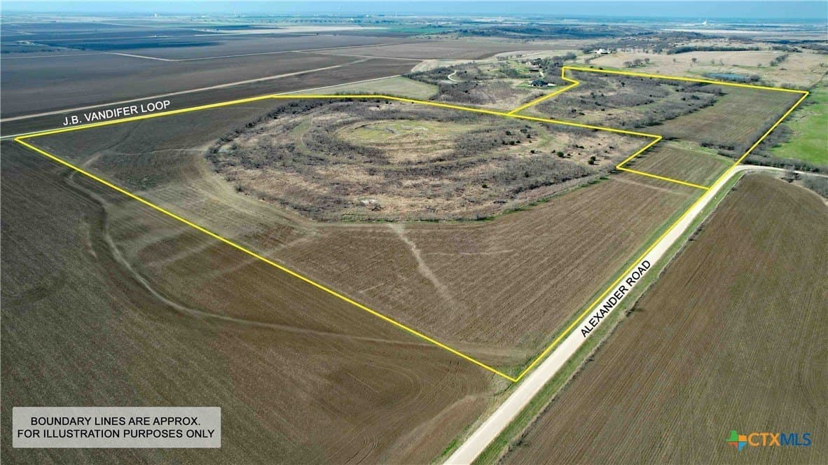 113.25 acres in McLennan County - photo 2