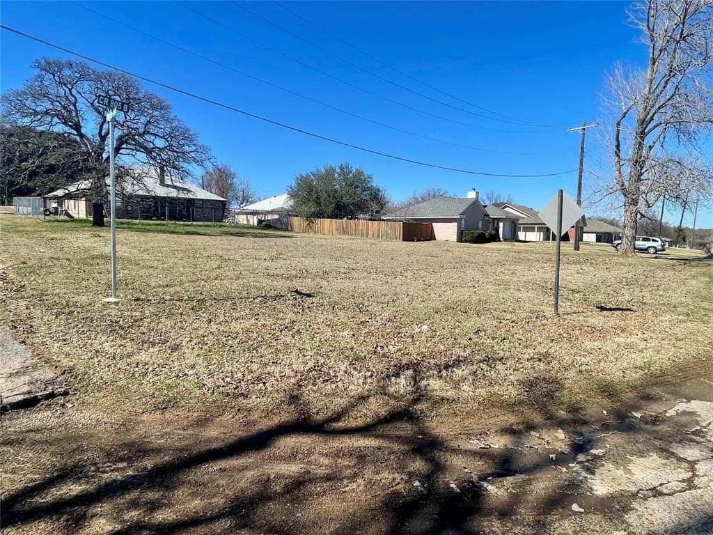 0.18 acres in Johnson County - photo 4