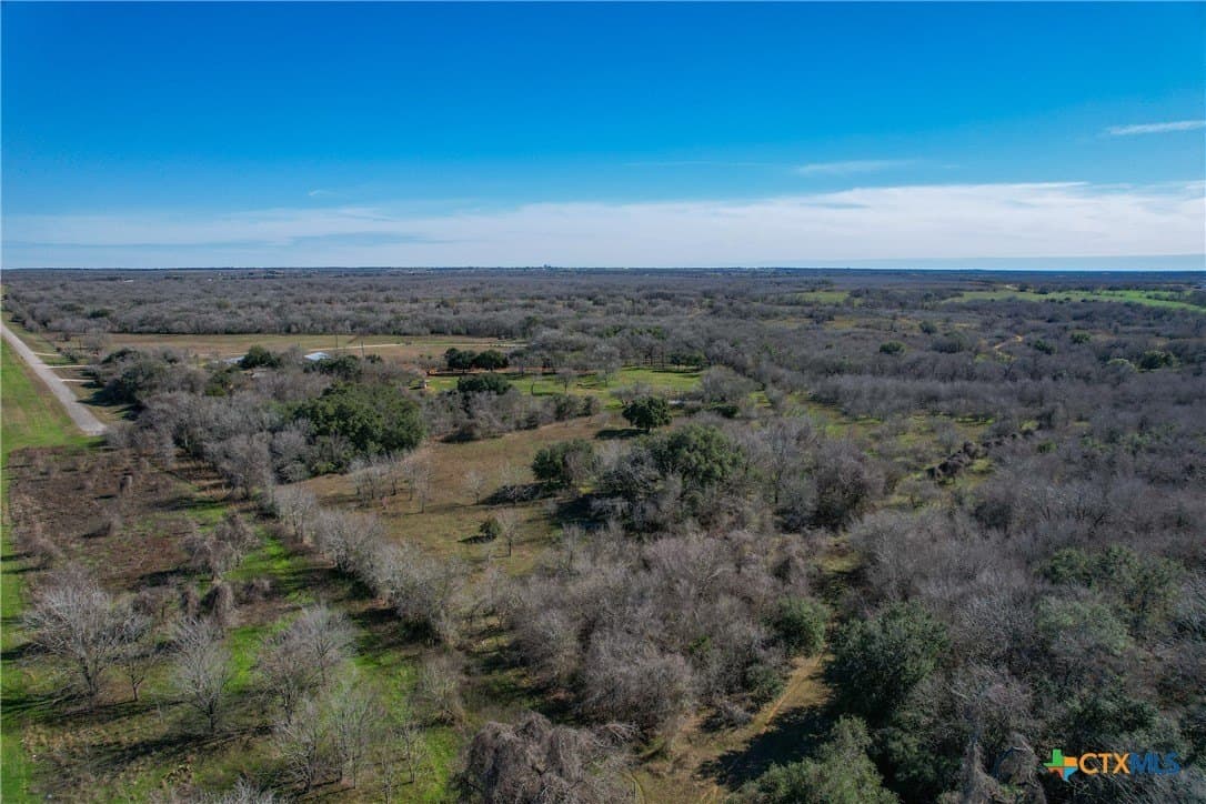 22.29 acres in Gonzales County - photo 20