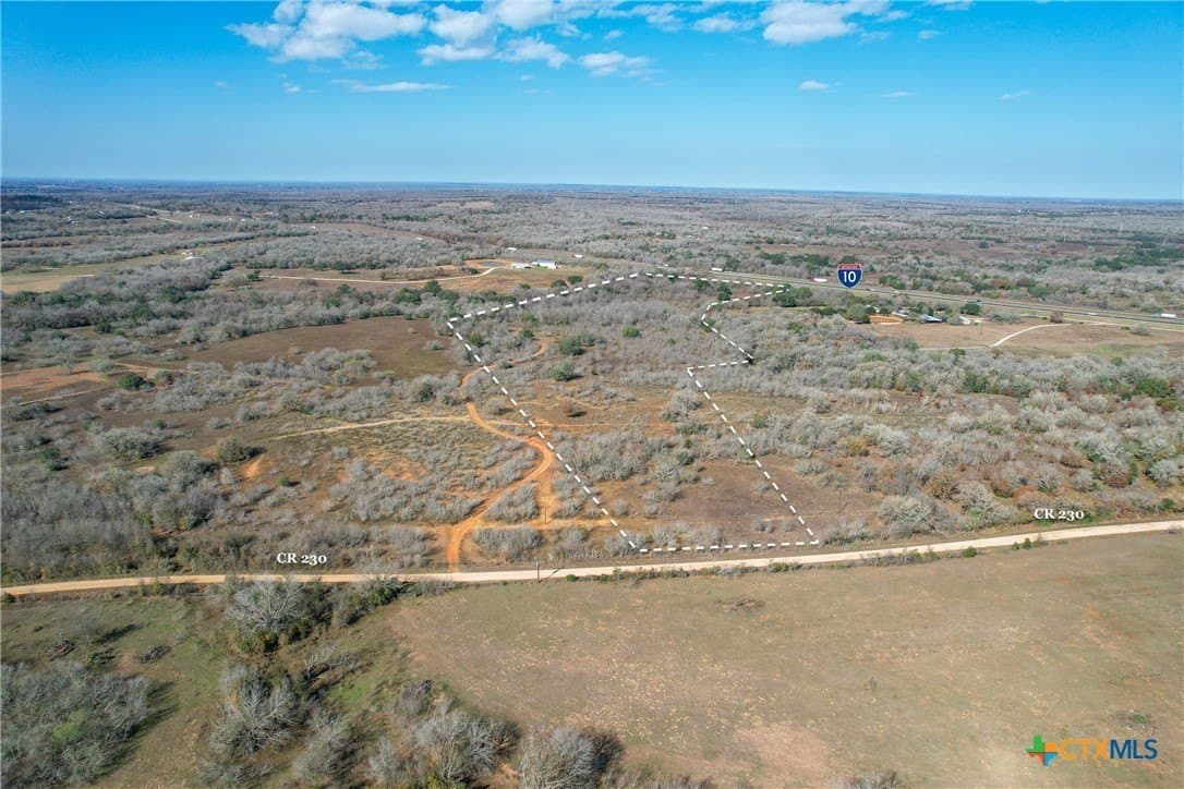22.29 acres in Gonzales County - photo 14