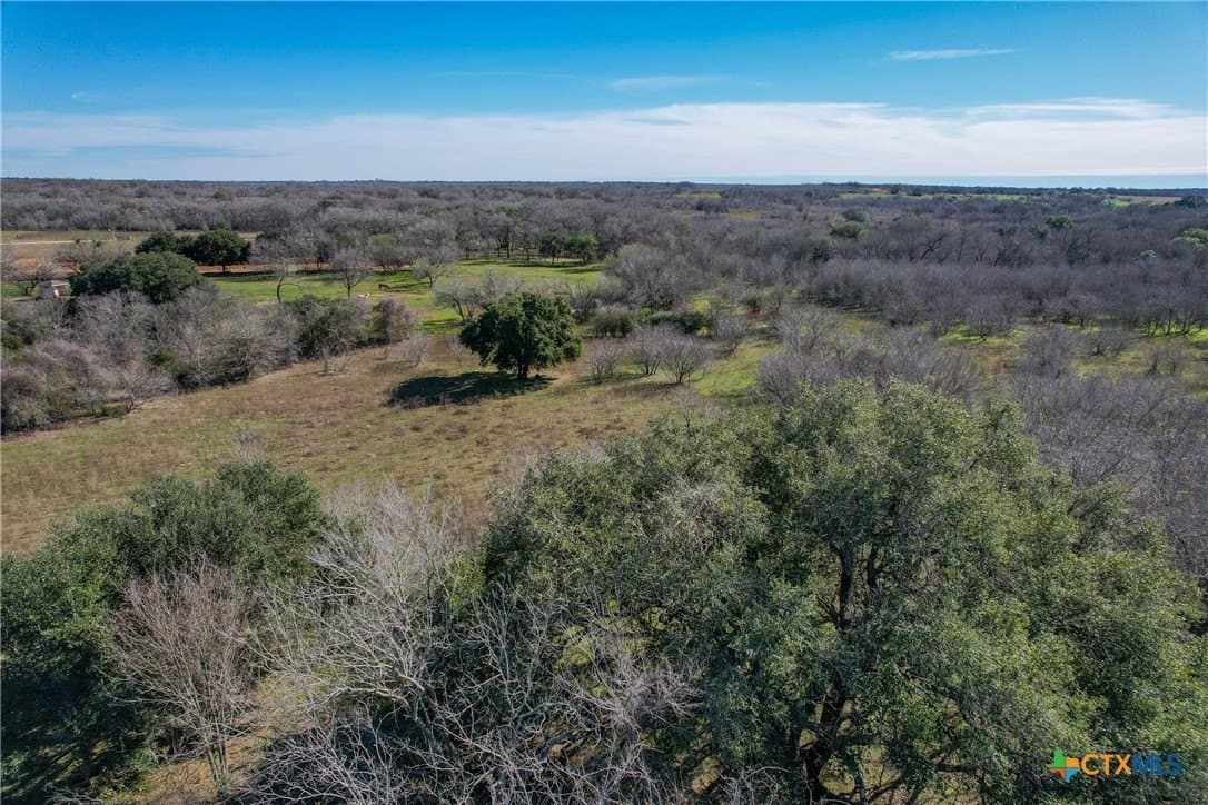 22.29 acres in Gonzales County - photo 21