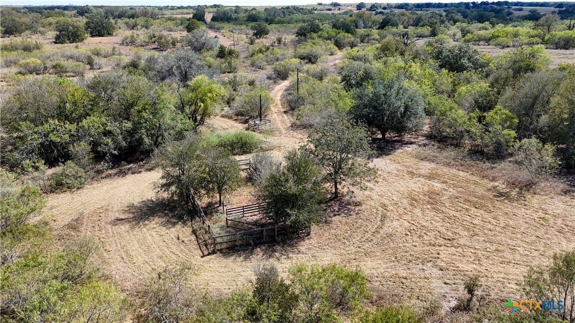 22.29 acres in Gonzales County - photo 11