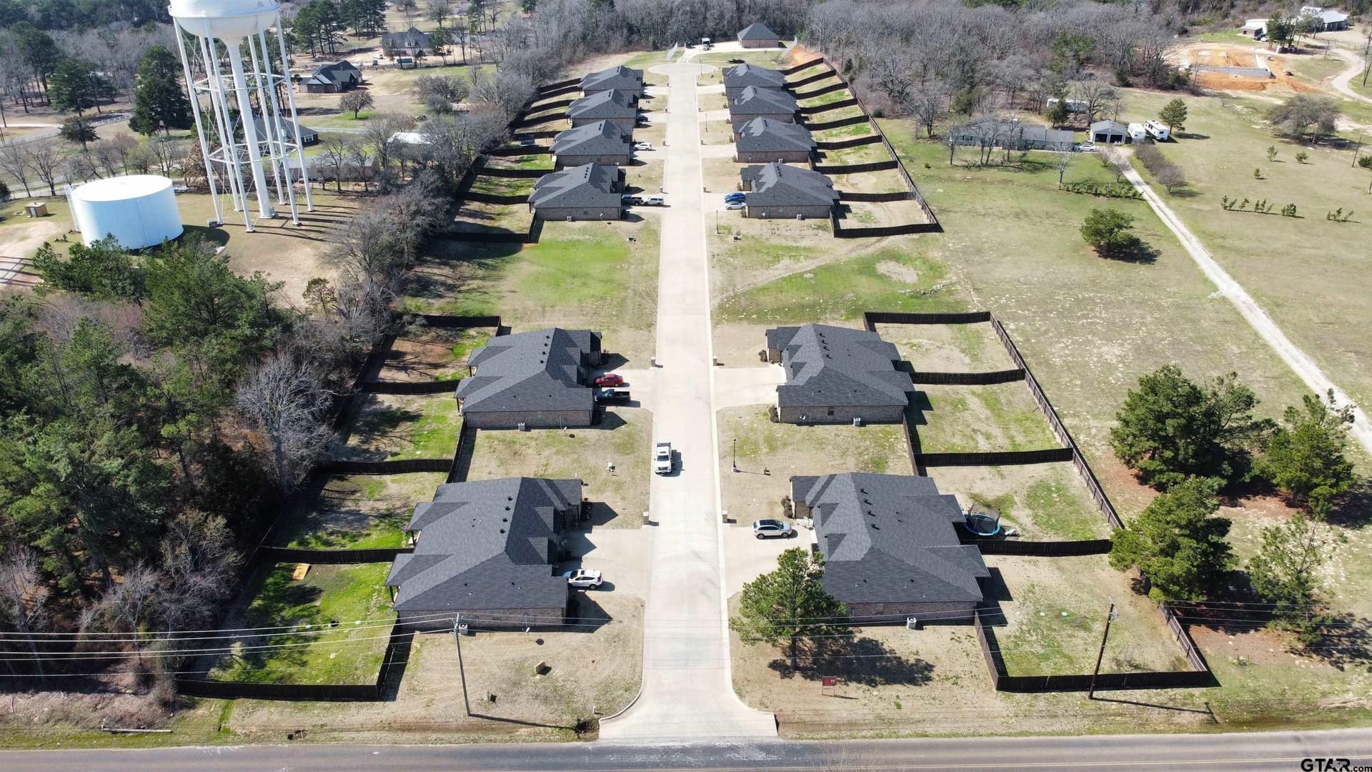 10 acres in Smith County - photo 3