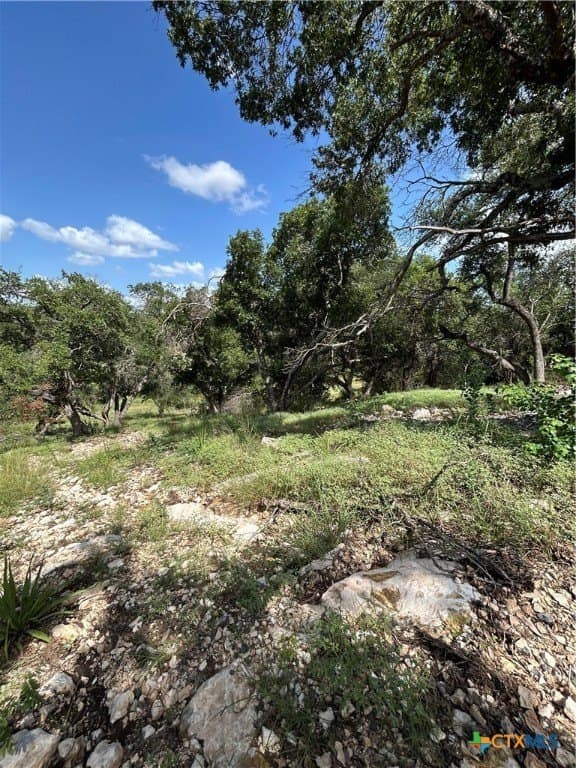 0.72 acres in Comal County - photo 4